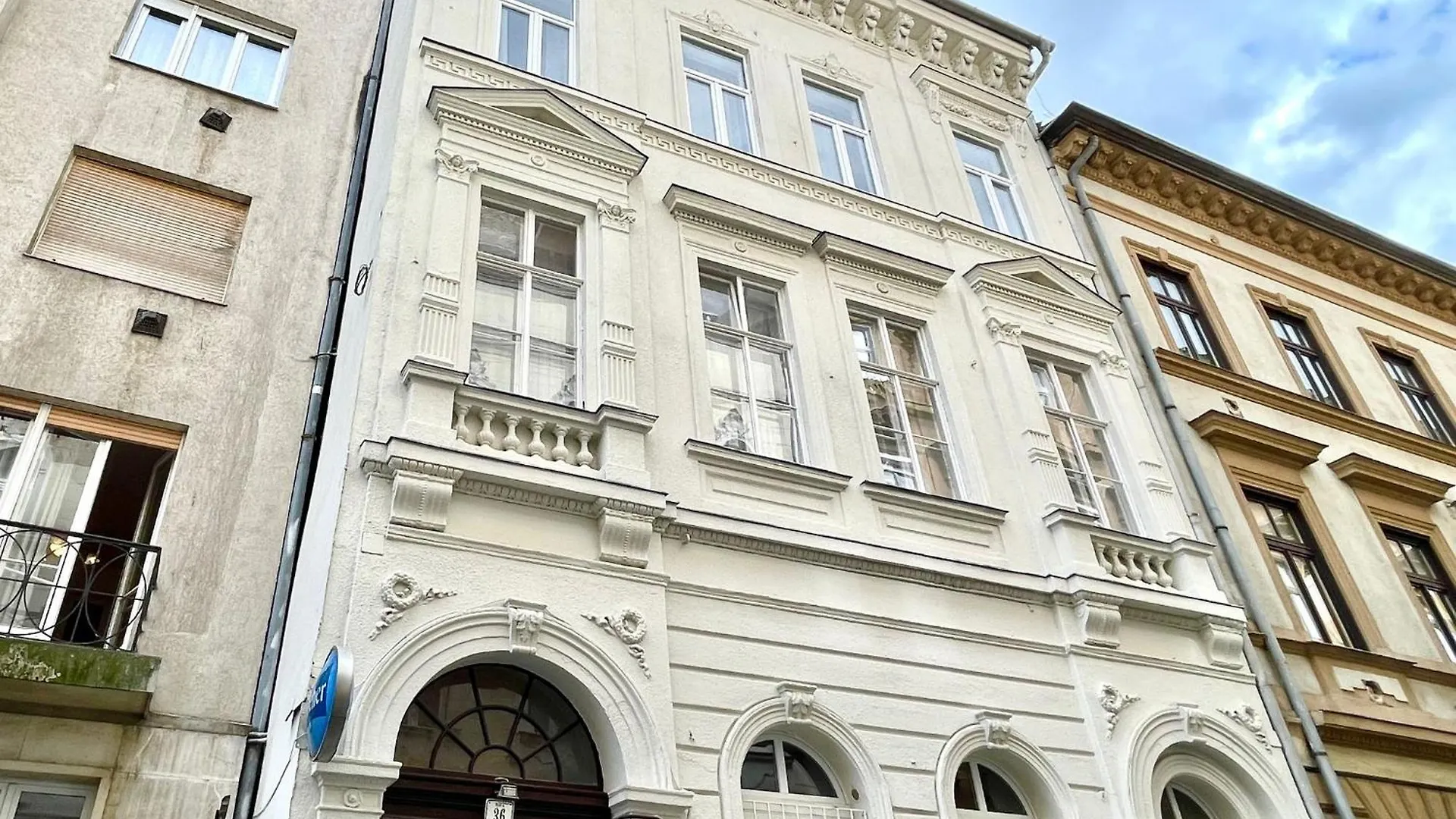 La Racha Residence - By Agada Budapest Apartment